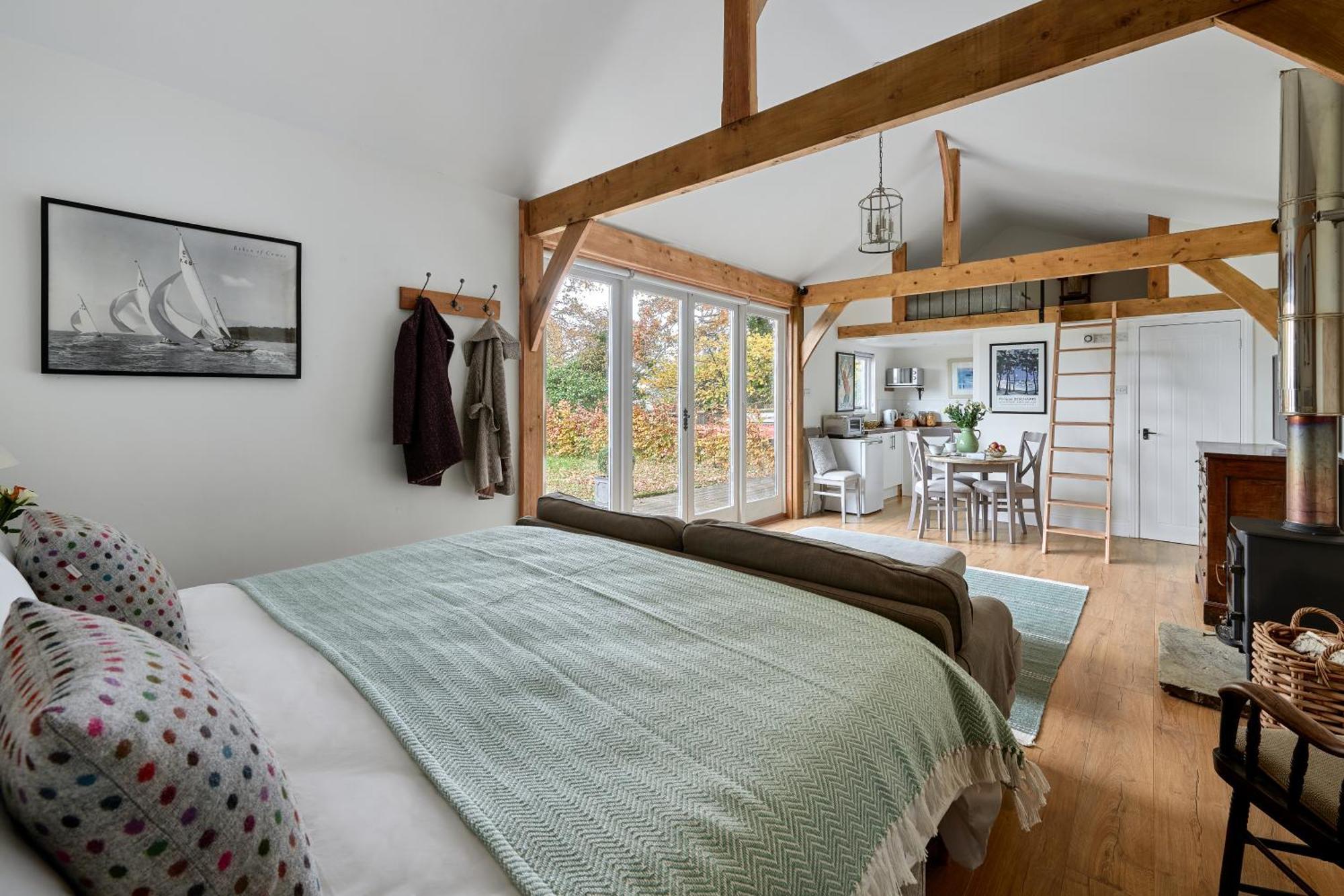 Stunning Cabin With Incredible Views Near Goodwood Rogate Eksteriør bilde